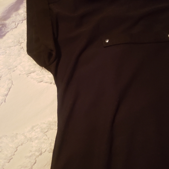 Lily - Picture 3 of 3